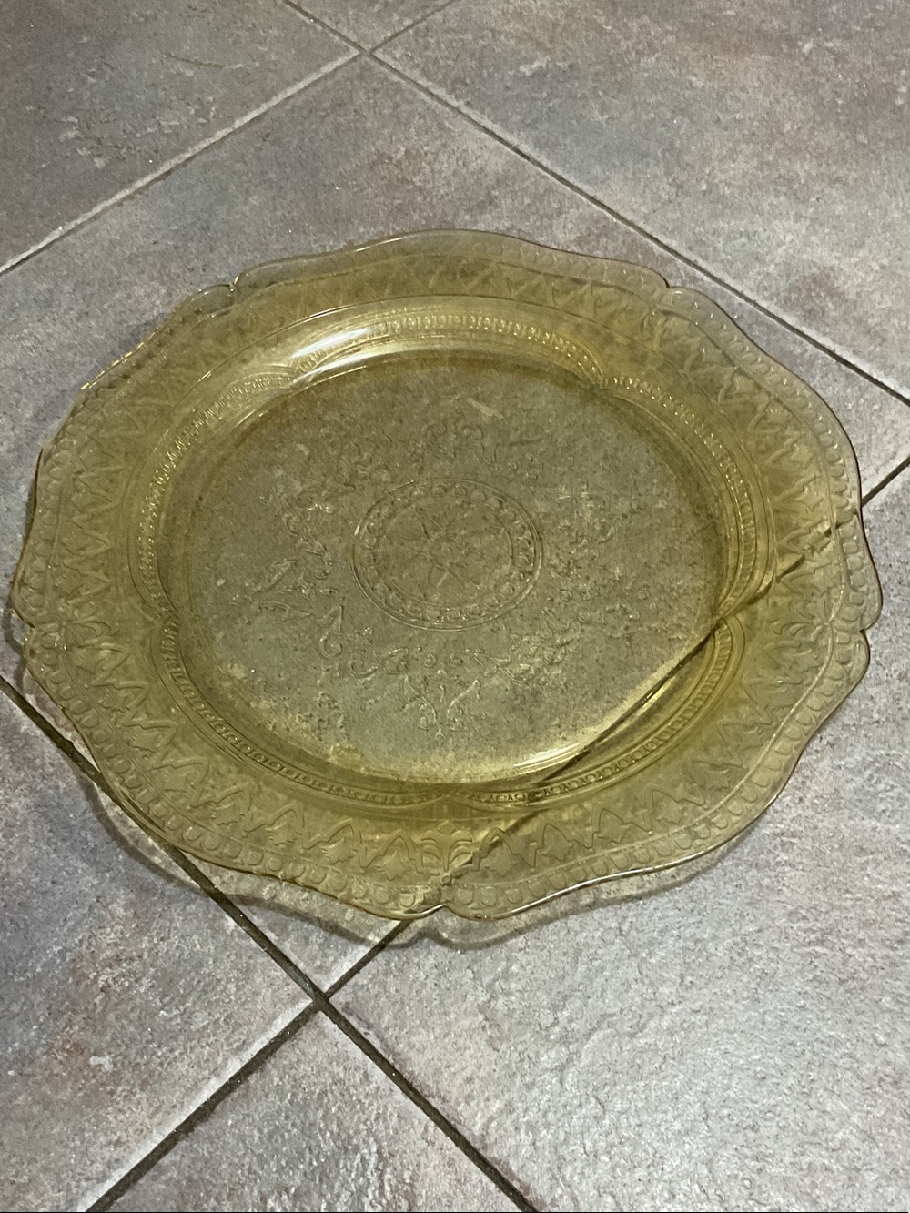 Decorative Amber Pressed Glass Charger Plate